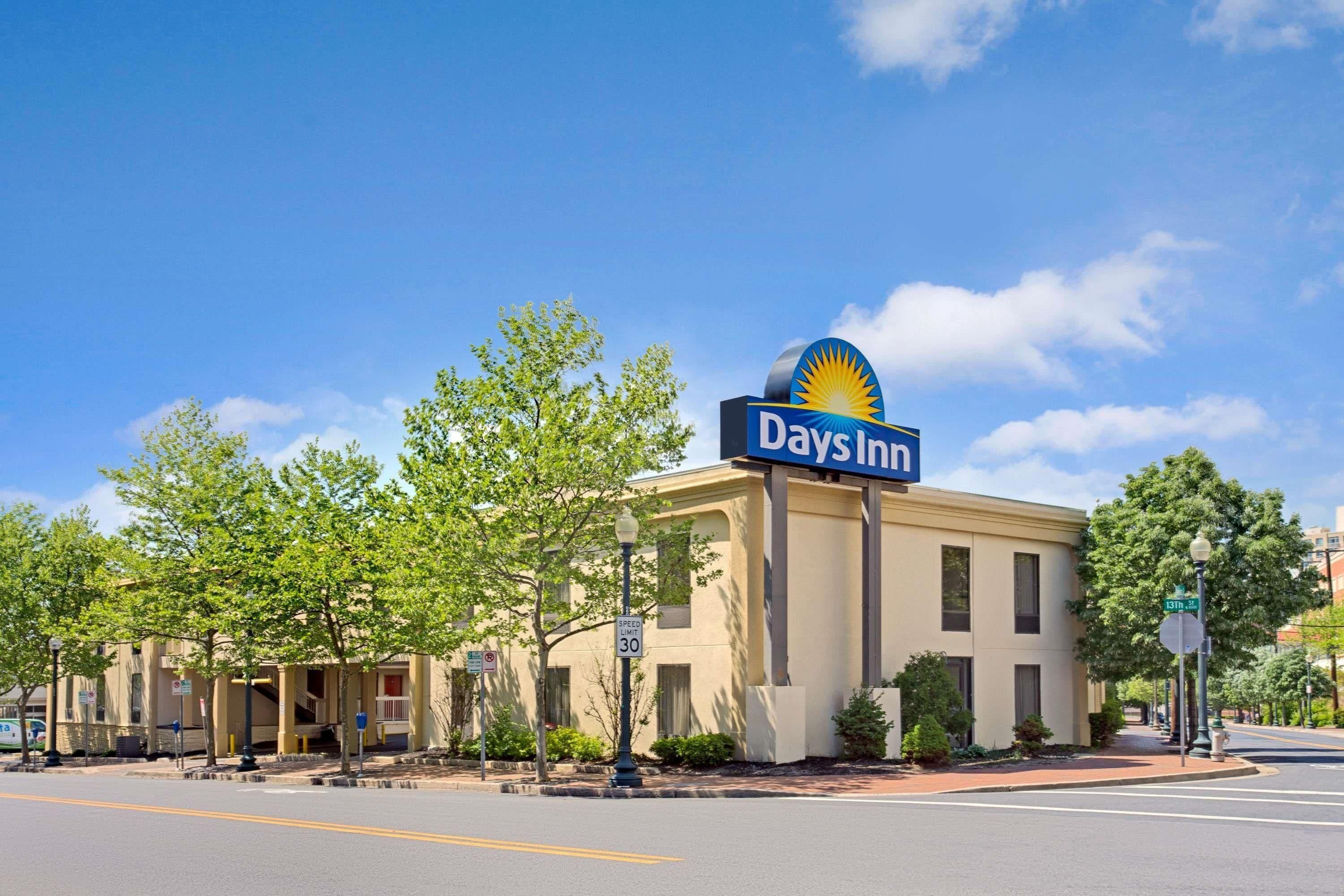 4 Budget Hotels Near Howard University for Smart Stays