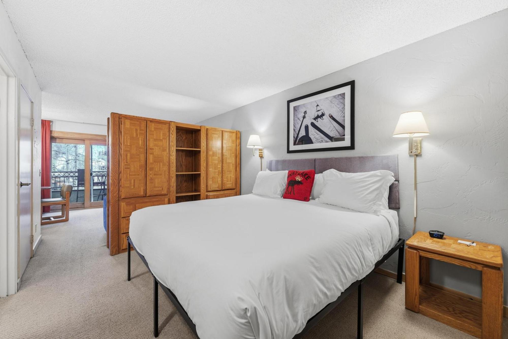 6 Budget Stays Close to Betty Ford Alpine Garden, Vail