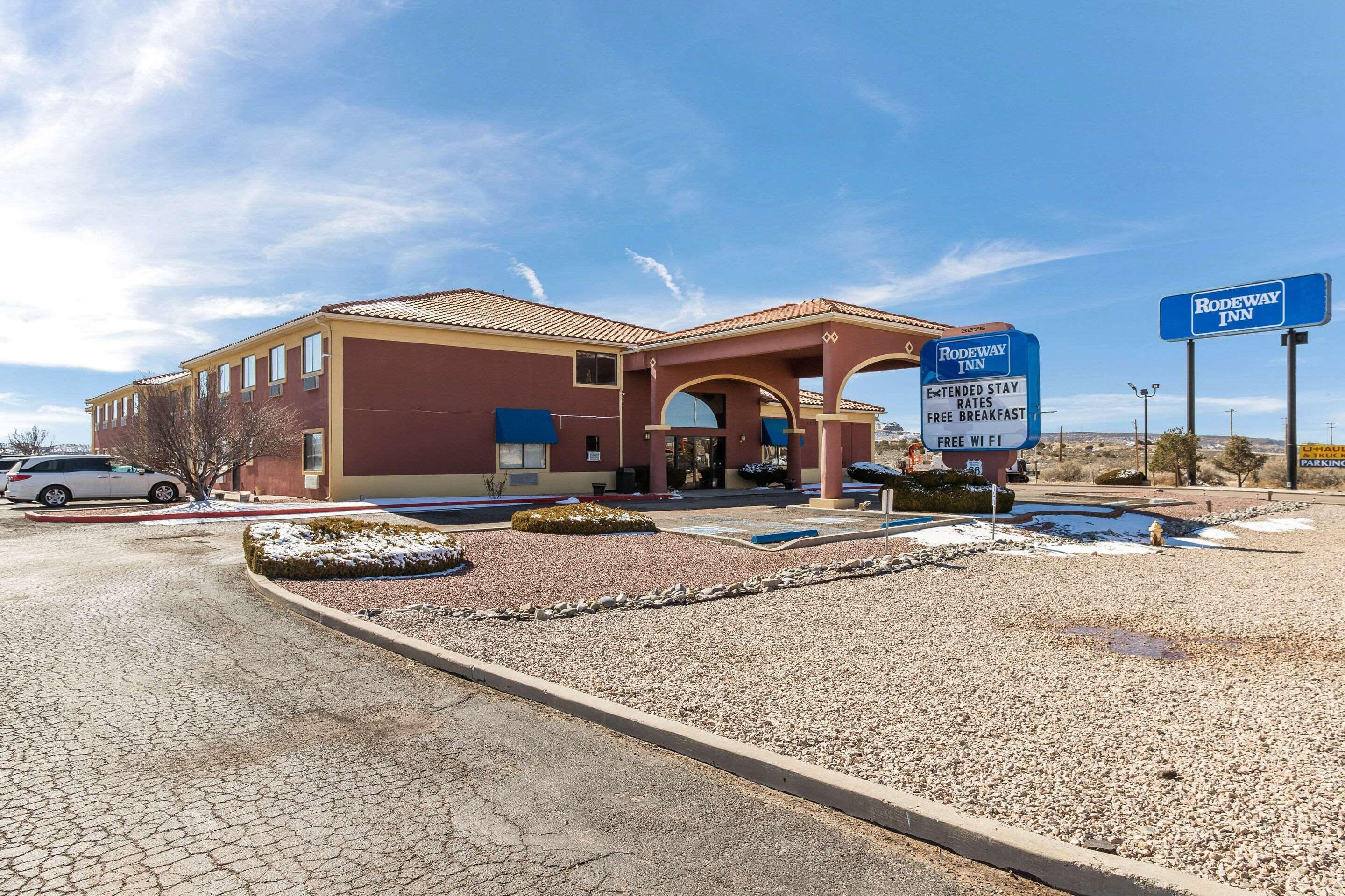 4 Family Hotels Near Gallup Cultural Ctr for Easy Access