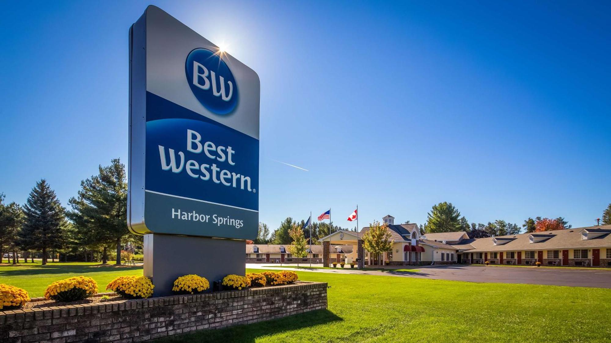 14 Three-Star Hotels In Lake Michigan Worth Booking