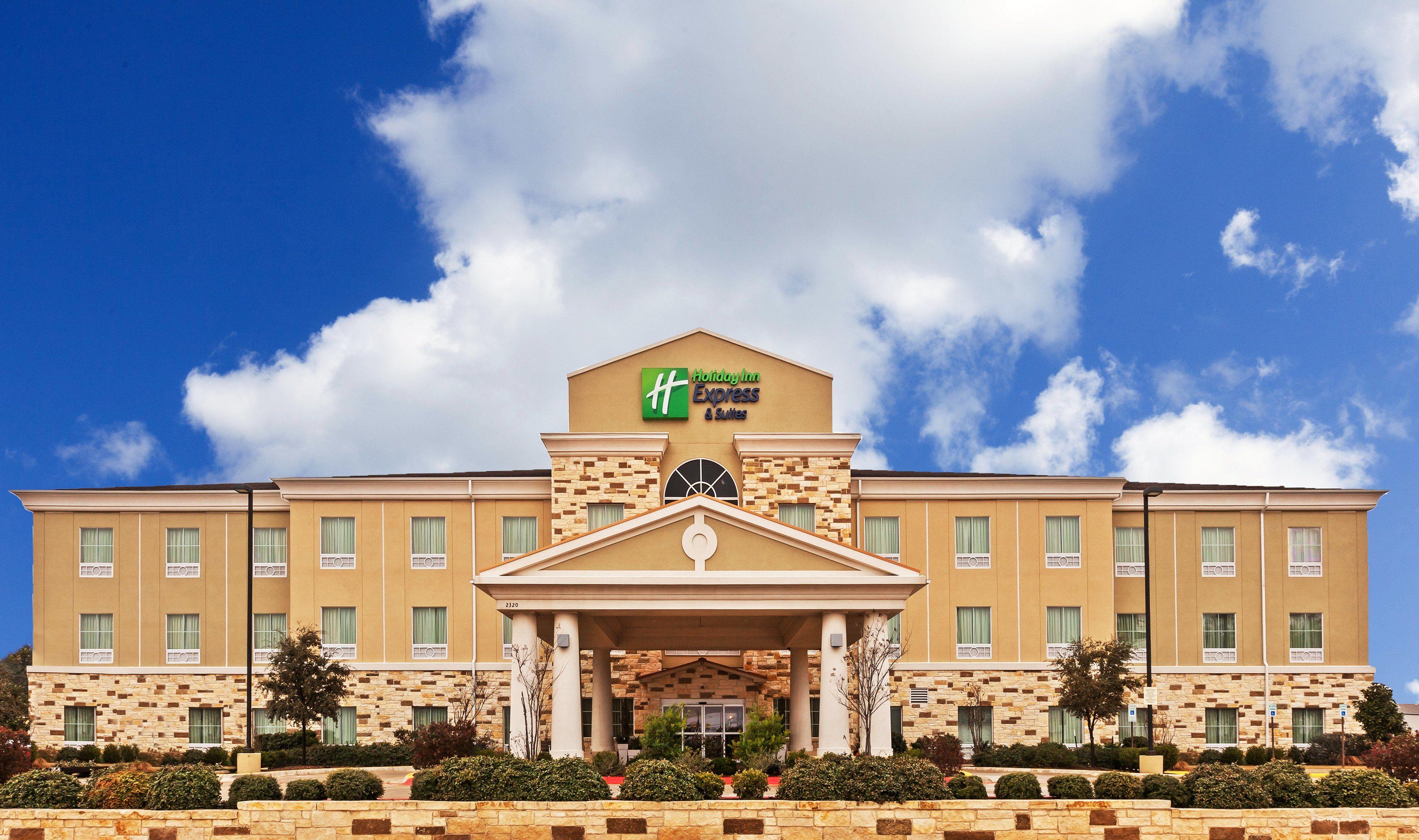 4 Smart Design Hotels in Texas Hill Country Worth Booking